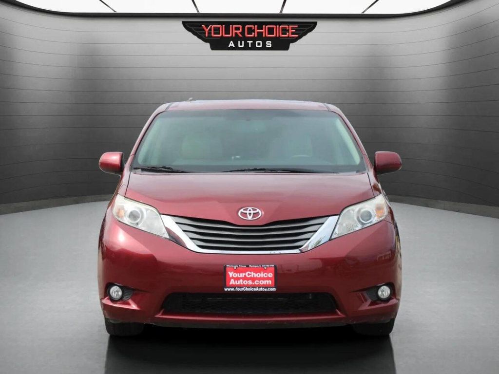 2014 Toyota Sienna 5dr 7-Passenger Van V6 XLE AWD - 22928590 - 1