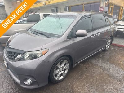 2014 Toyota Sienna