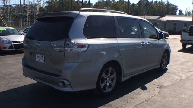 2014 Toyota Sienna 5dr 8-Passenger Van V6 SE FWD - 22634422 - 7