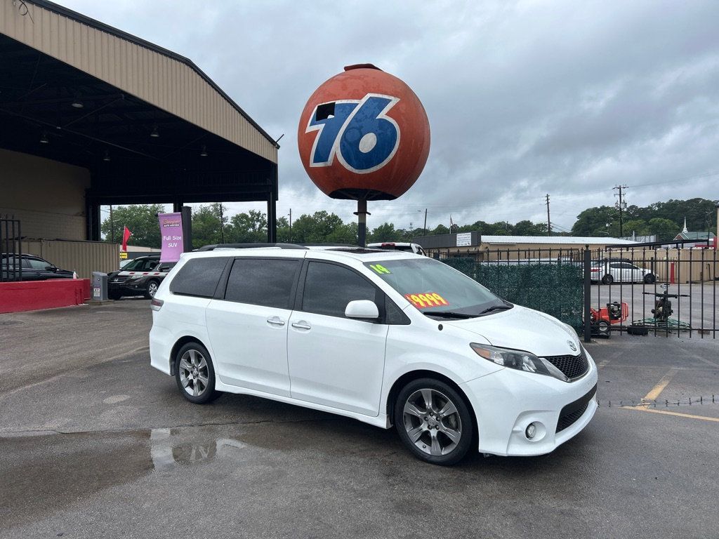 2014 Toyota Sienna 5dr 8-Passenger Van V6 SE FWD - 23031348 | Video 1