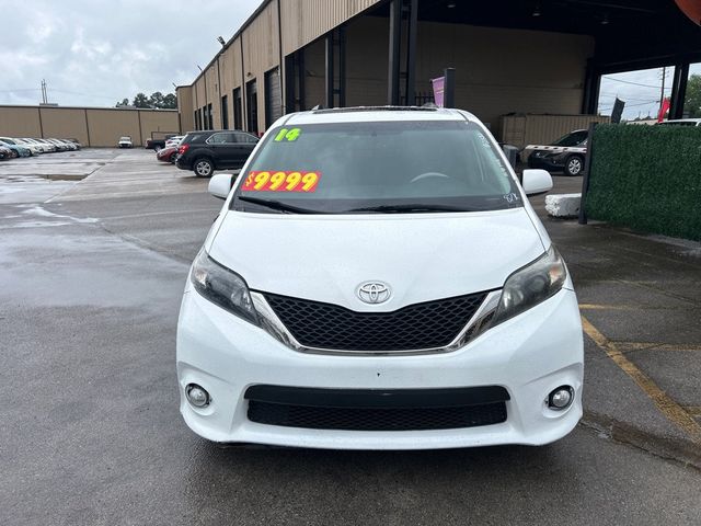 2014 Toyota Sienna 5dr 8-Passenger Van V6 SE FWD - 23031348 - 1