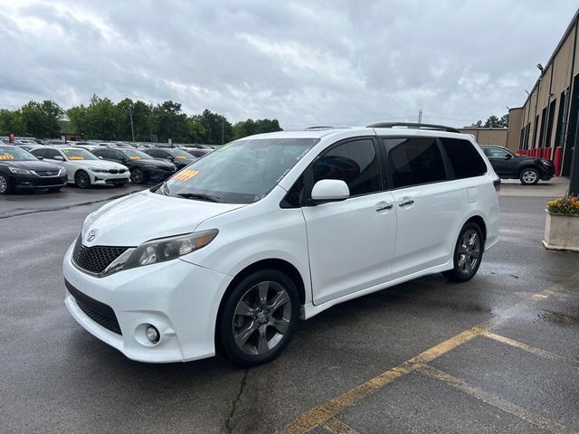 2014 Toyota Sienna 5dr 8-Passenger Van V6 SE FWD - 23031348 - 2