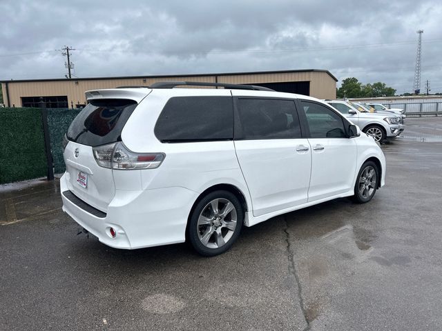 2014 Toyota Sienna 5dr 8-Passenger Van V6 SE FWD - 23031348 - 3