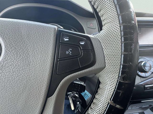 2014 Toyota Sienna 5dr 8-Passenger Van V6 SE FWD - 22952515 - 18