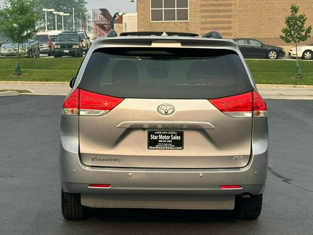 2014 Toyota Sienna 5dr 8-Passenger Van V6 XLE FWD - 23040004 - 9