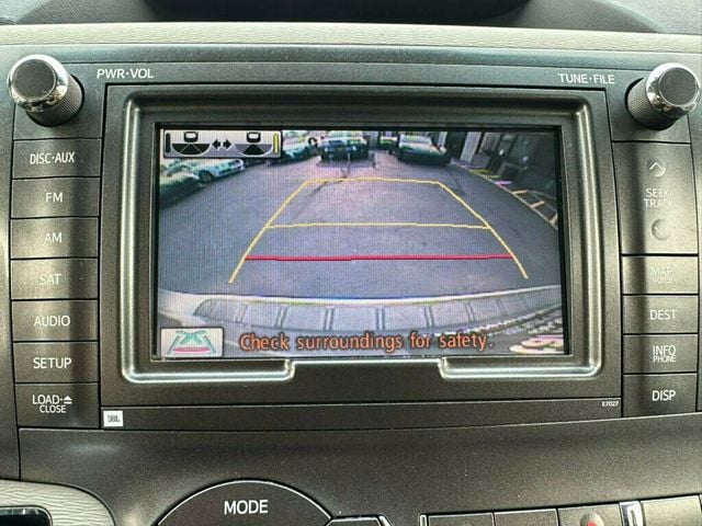 2014 Toyota Sienna 5dr 8-Passenger Van V6 XLE FWD - 23040004 - 5