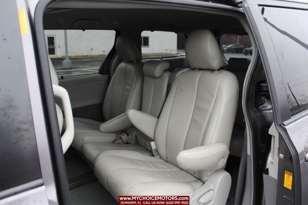 2014 Toyota Sienna LE 7 Passenger Auto Access Seat 4dr Mini Van - 22256733 - 11