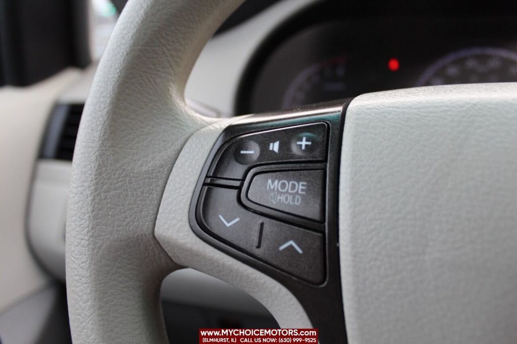 2014 Toyota Sienna LE 7 Passenger Auto Access Seat 4dr Mini Van - 22256733 - 24