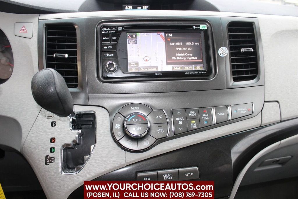 2014 Toyota Sienna LE 7 Passenger Auto Access Seat 4dr Mini Van - 22297412 - 20