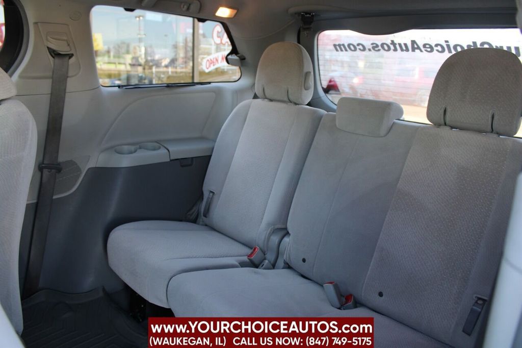 2014 Toyota Sienna LE 8 Passenger 4dr Mini Van - 22252171 - 12