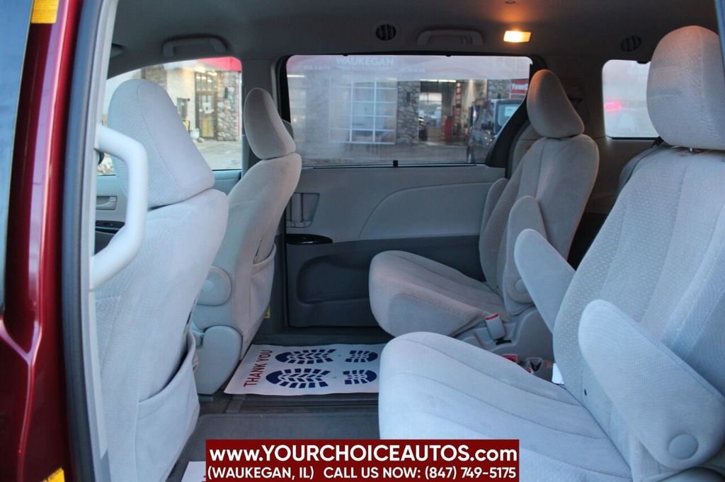 2014 Toyota Sienna LE 8 Passenger 4dr Mini Van - 22311564 - 9