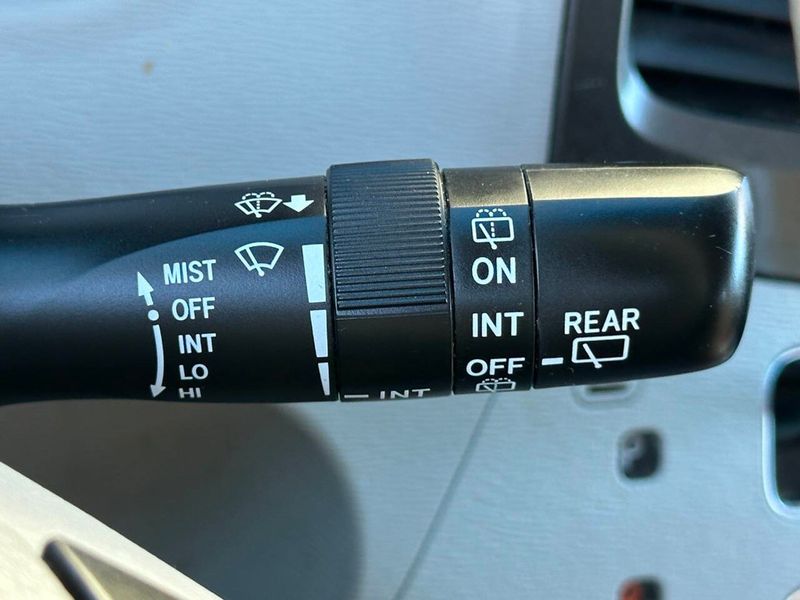 2014 Toyota Sienna LE 8 Passenger 4dr Mini Van - 22936980 - 30