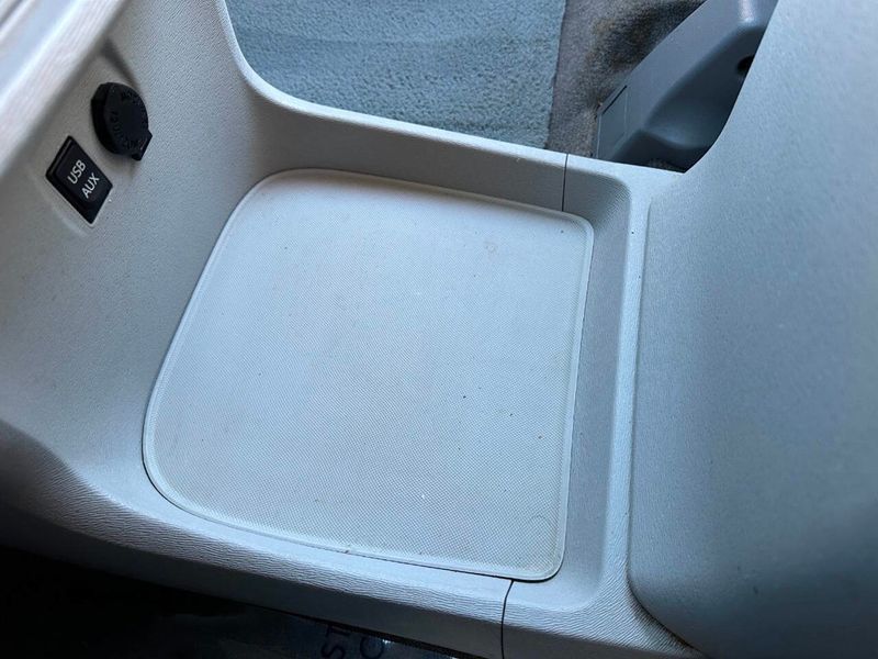 2014 Toyota Sienna LE 8 Passenger 4dr Mini Van - 22936980 - 39