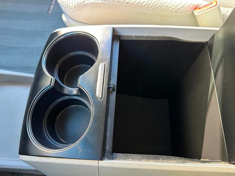 2014 Toyota Sienna LE 8 Passenger 4dr Mini Van - 22936980 - 41