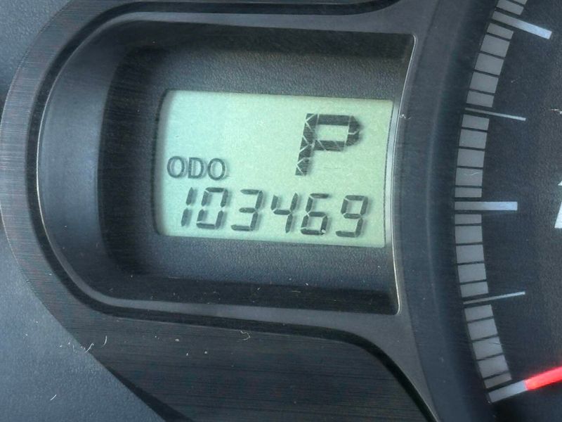 2014 Toyota Sienna LE 8 Passenger 4dr Mini Van - 22936980 - 43