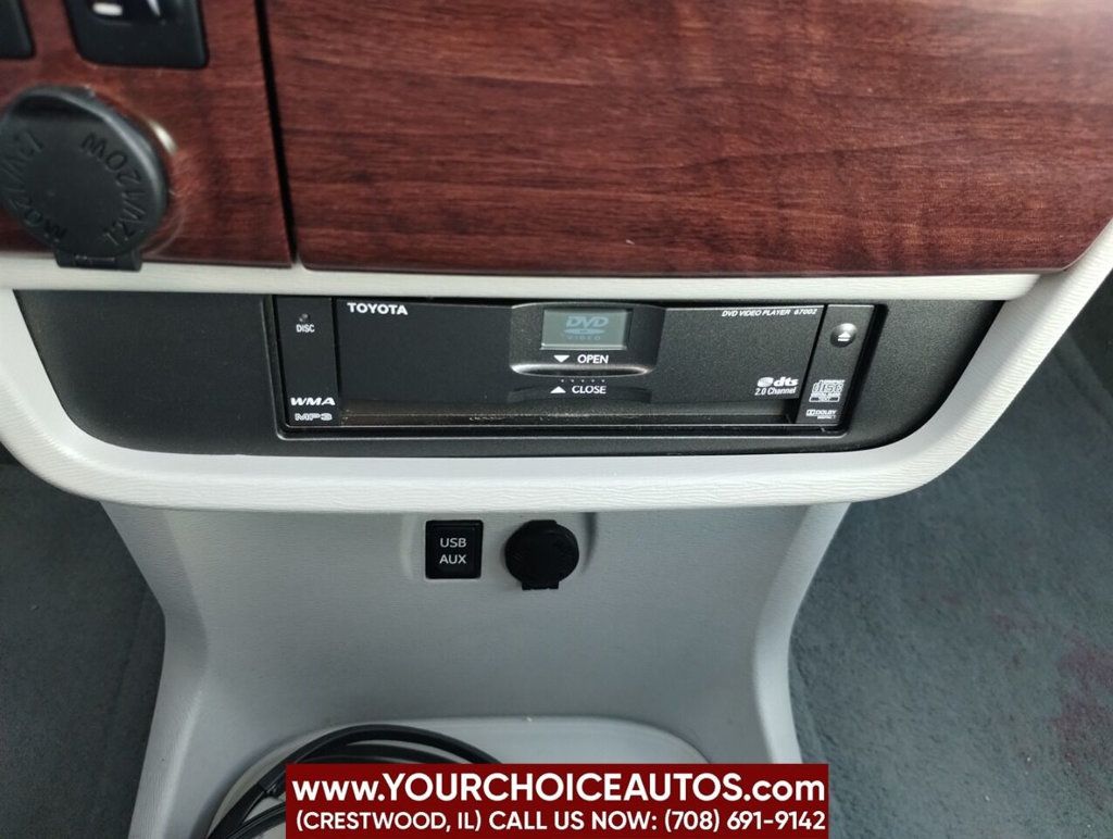 2014 Toyota Sienna Limited 7 Passenger 4dr Mini Van - 22357532 - 25