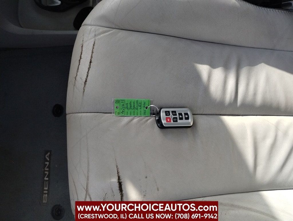 2014 Toyota Sienna Limited 7 Passenger 4dr Mini Van - 22357532 - 38