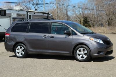 2014 Toyota Sienna
