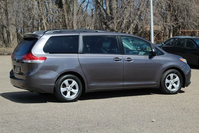 2014 Toyota Sienna ONE OWNER LE  - 22986061 - 2