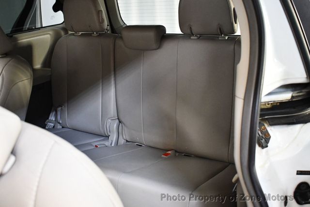 2014 Toyota Sienna XLE - 22690196 - 11