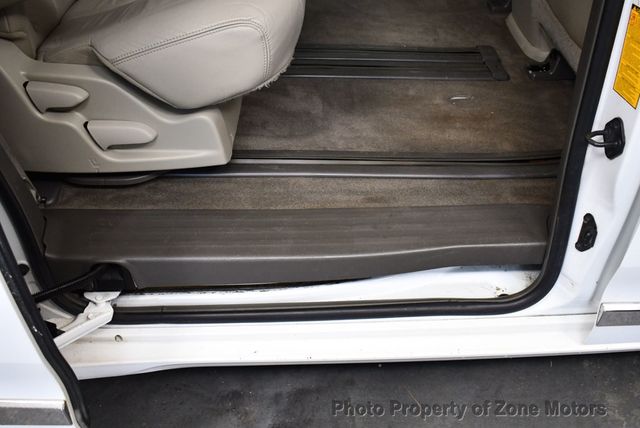 2014 Toyota Sienna XLE - 22690196 - 15