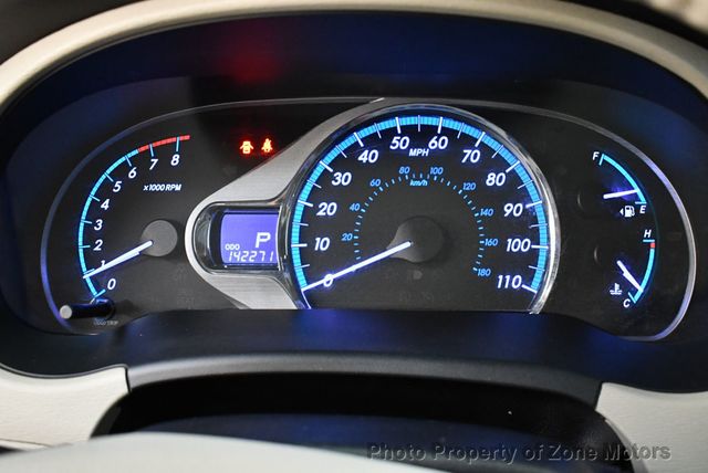 2014 Toyota Sienna XLE - 22690196 - 33