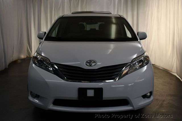 2014 Toyota Sienna XLE - 22690196 - 3