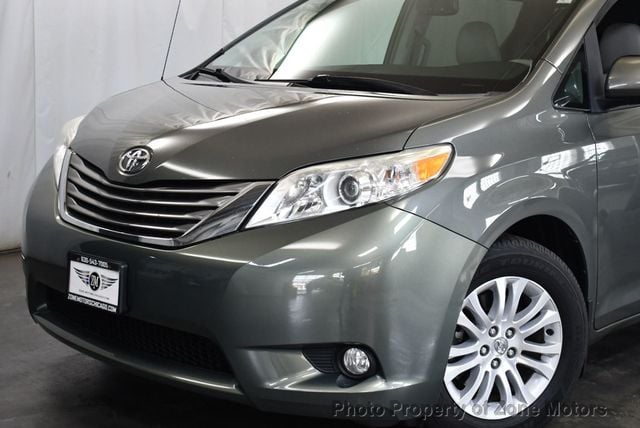 2014 Toyota Sienna XLE - 22998716 - 1