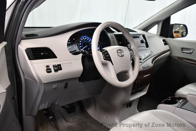2014 Toyota Sienna