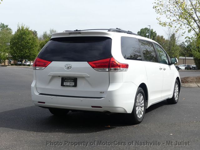 2014 Toyota Sienna XLE - 23079013 - 9