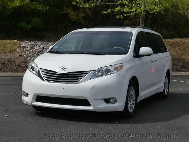 2014 Toyota Sienna XLE - 23079013 - 3