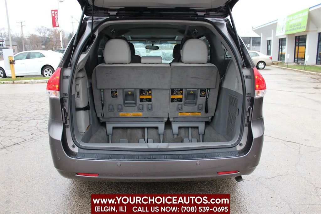 2014 Toyota Sienna XLE 7 Passenger Auto Access Seat 4dr Mini Van - 22246115 - 4