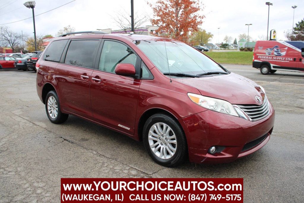 2014 Toyota Sienna XLE 7 Passenger Auto Access Seat 4dr Mini Van - 22658682 - 3