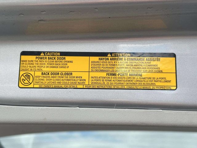 2014 Toyota Sienna XLE 8 Passenger 4dr Mini Van - 22947852 - 13