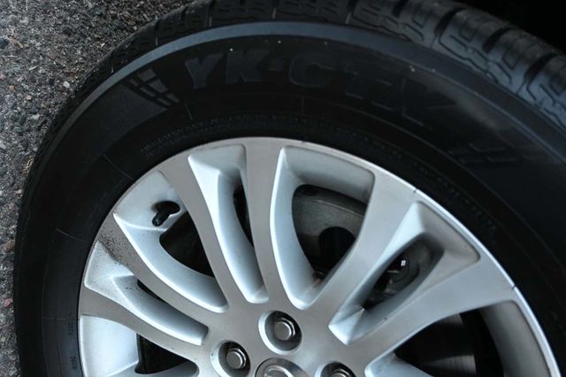 2014 Toyota Sienna XLE Mobility Handicap Van - 22981165 - 11