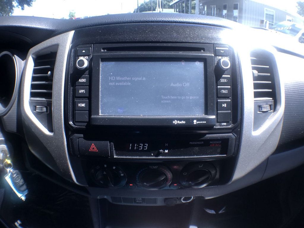 2014 Toyota Tacoma Double Cab PreRunner photo 17