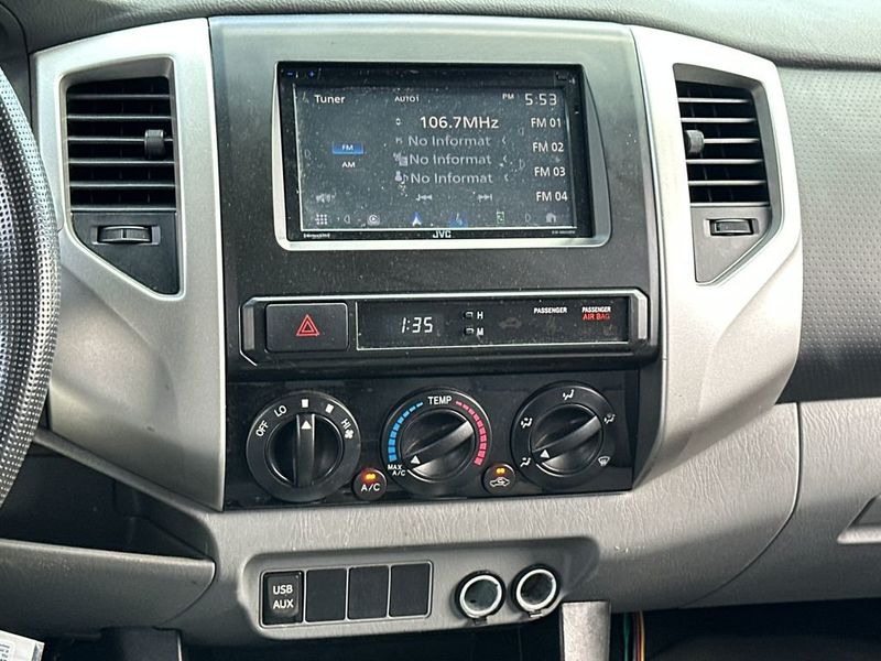 2014 Toyota Tacoma 2WD Double Cab V6 Automatic PreRunner - 23048904 - 14