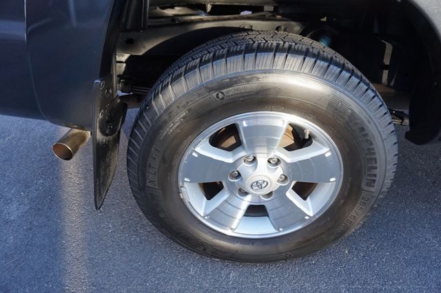 2014 Toyota Tacoma 4X4, RUNNING BOARDS, TOWING PACAKGE, BACKUP CAMERA - 23047152 - 12