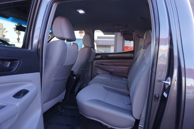 2014 Toyota Tacoma 4X4, RUNNING BOARDS, TOWING PACAKGE, BACKUP CAMERA - 23047152 - 16
