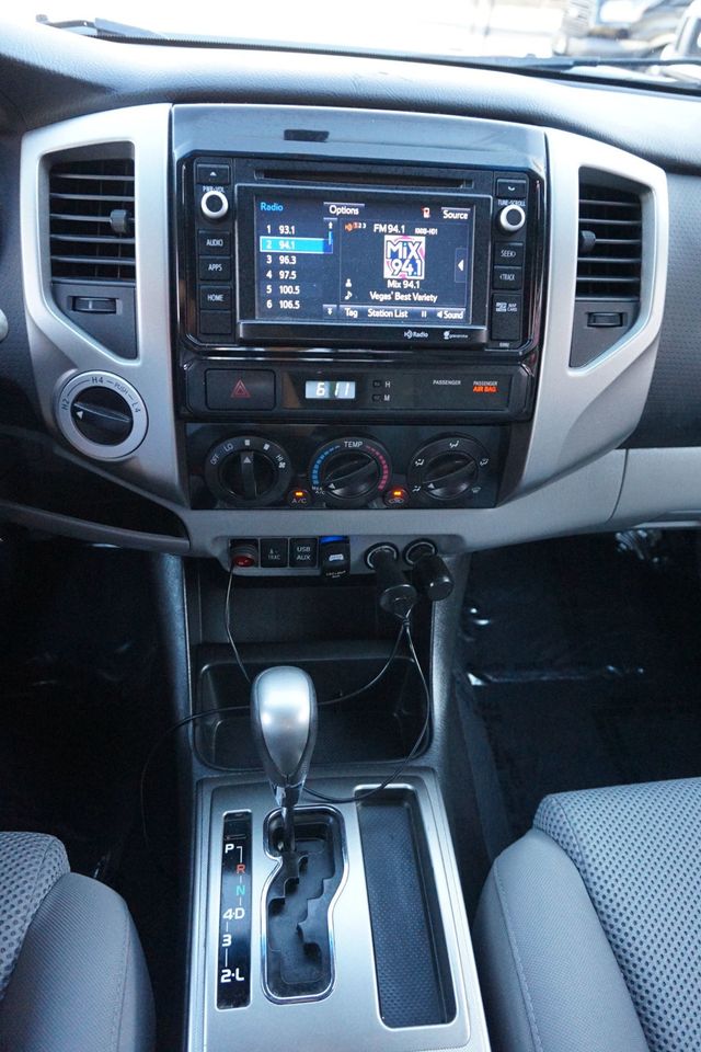 2014 Toyota Tacoma 4X4, RUNNING BOARDS, TOWING PACAKGE, BACKUP CAMERA - 23047152 - 25