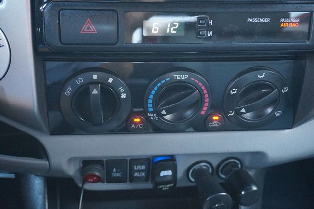 2014 Toyota Tacoma 4X4, RUNNING BOARDS, TOWING PACAKGE, BACKUP CAMERA - 23047152 - 33