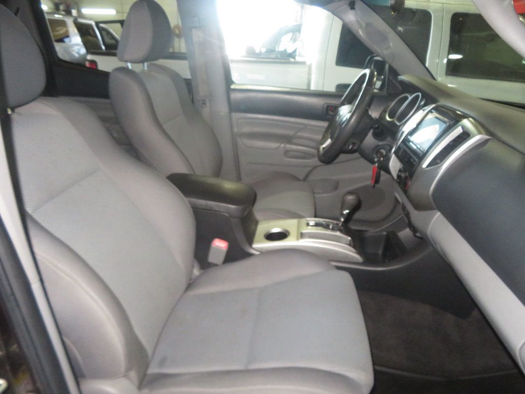 2014 Toyota Tacoma 4X4 TACOMA DOUBLE CAB LONGBED EXTRA CLEAN LOW MILES 4X4 3OWNERS  - 23047677 - 30