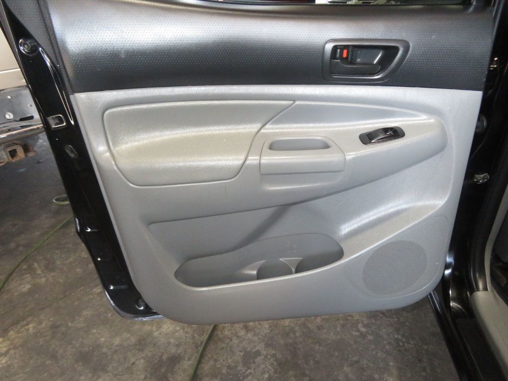 2014 Toyota Tacoma DOUBLE CAB LONGBED 4X4 TACOMA SR5 V6 EXTRA CLEAN  - 22867669 - 23