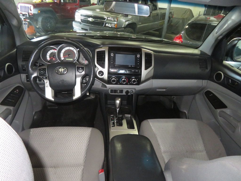 2014 Toyota Tacoma DOUBLE CAB LONGBED 4X4 TACOMA SR5 V6 EXTRA CLEAN  - 22867669 - 40