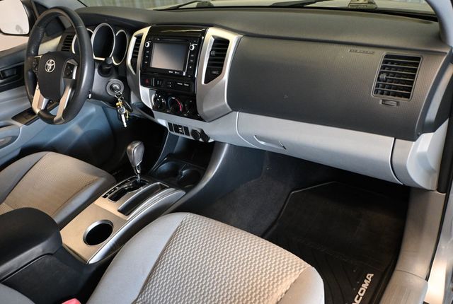 2014 Toyota Tacoma Double Cab PreRunner - 23074684 - 11