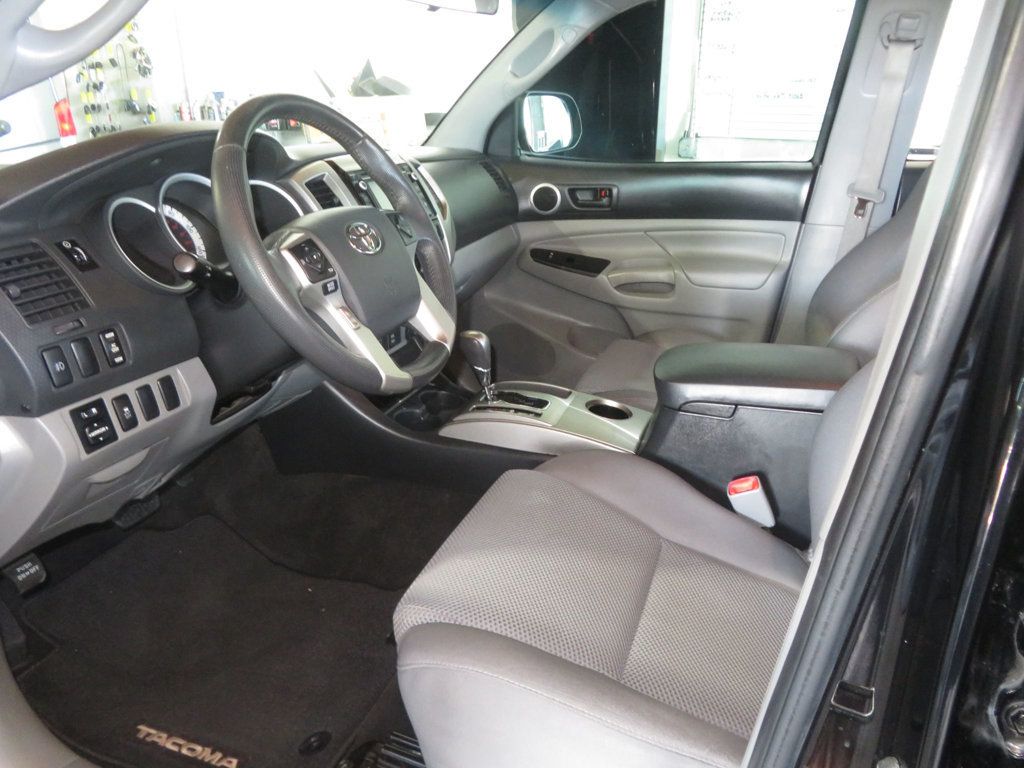 2014 Toyota Tacoma DOUBLECAB PRERUNNER SR5 TACOMA LOW MILES EXTRA CLEAN  - 23050724 - 19