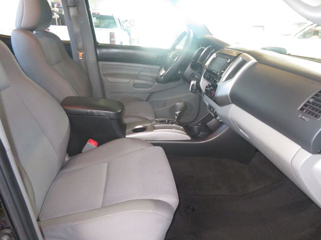 2014 Toyota Tacoma DOUBLECAB PRERUNNER SR5 TACOMA LOW MILES EXTRA CLEAN  - 23050724 - 33
