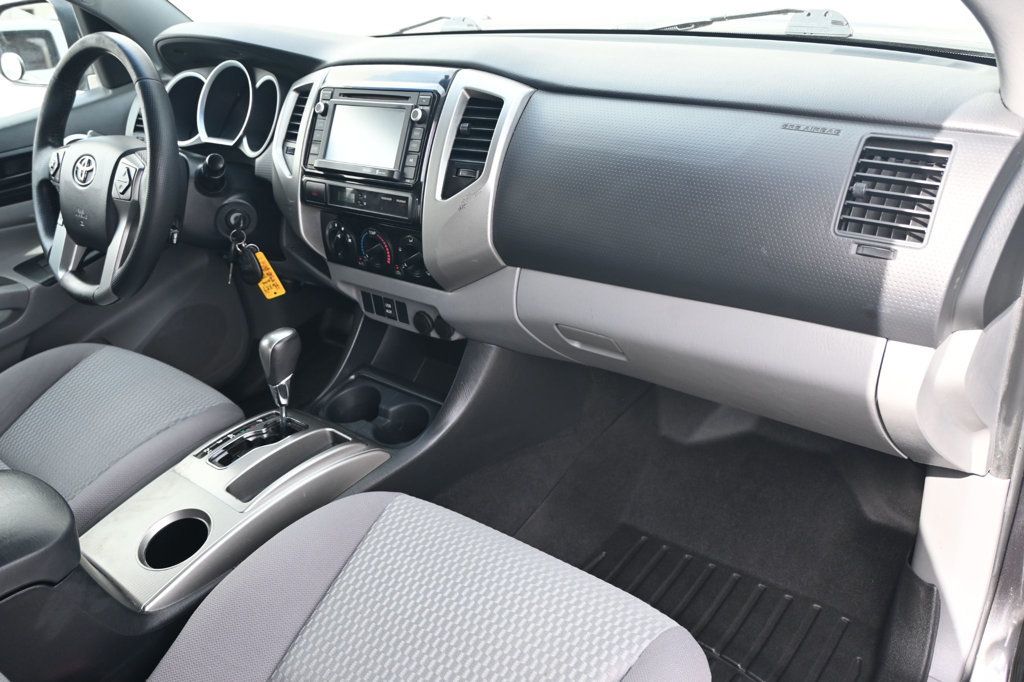 2014 Toyota Tacoma Double Cab V6 PreRunner photo 4