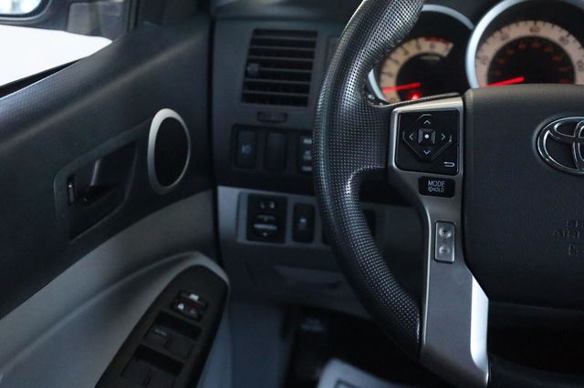 2014 Toyota Tacoma SR5 - 23069413 - 29