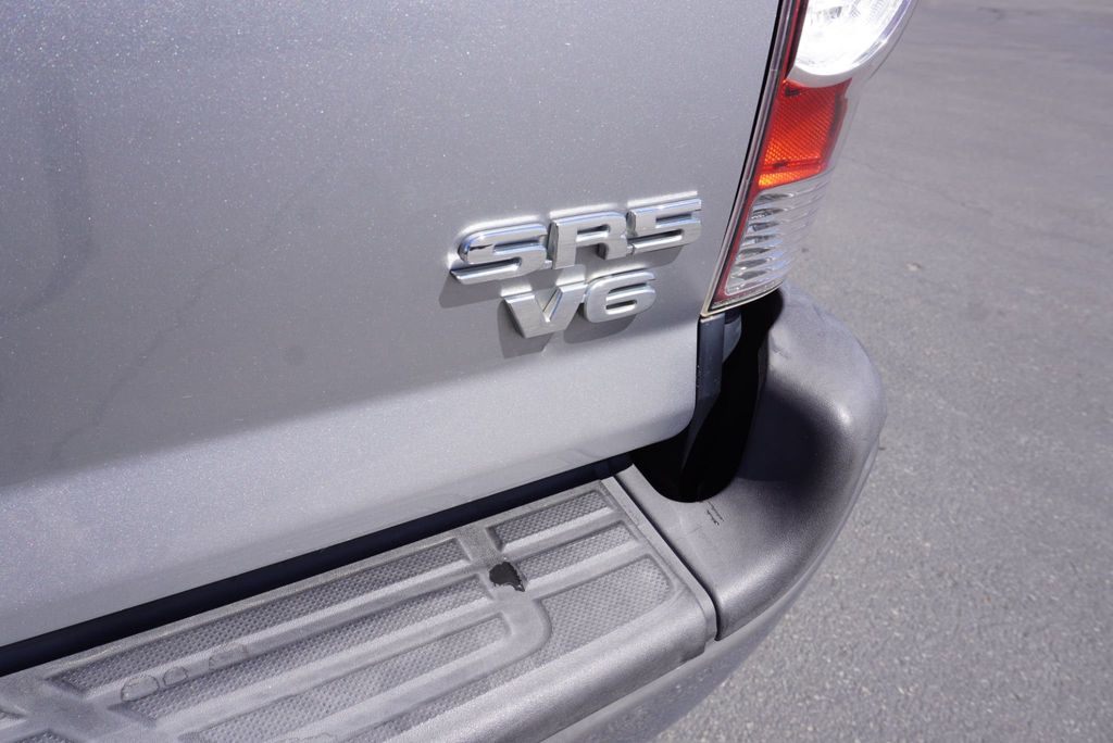 2014 Toyota Tacoma SR5 - 23035377 - 17